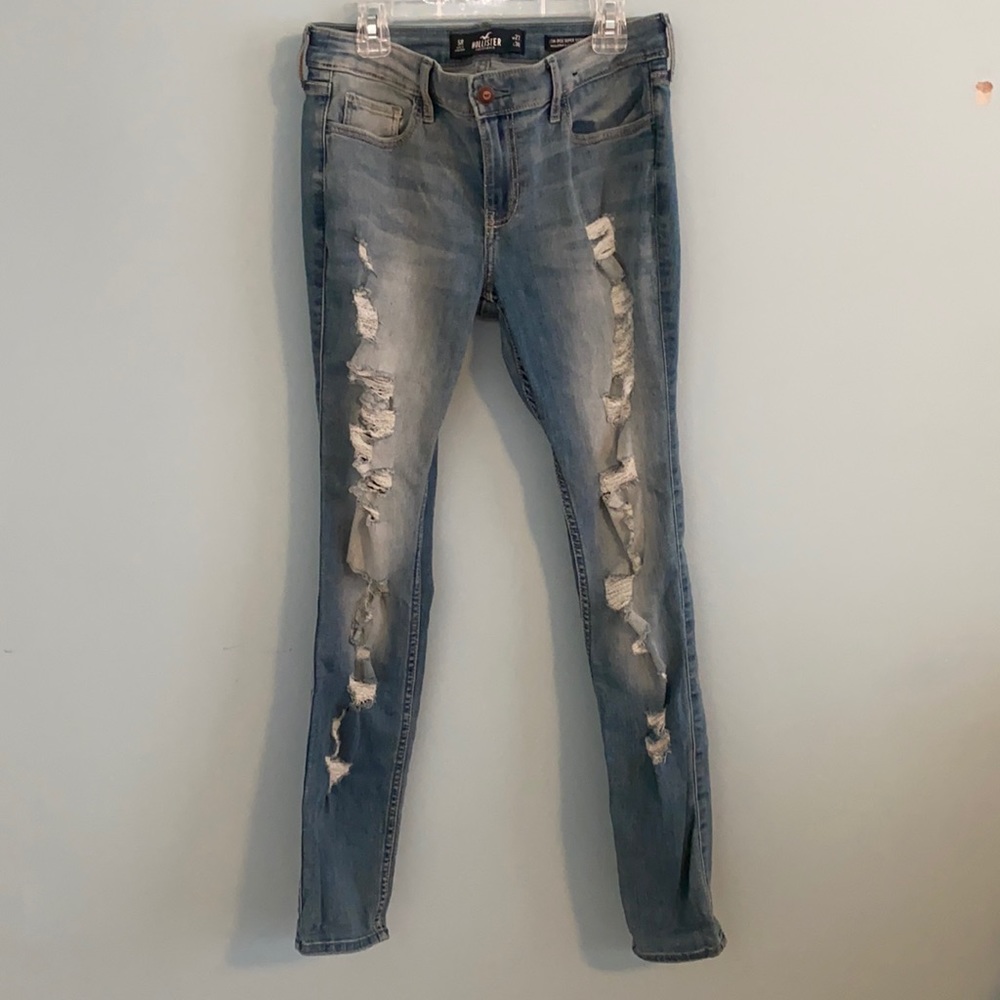 Hollister low-rise super skinny jeans